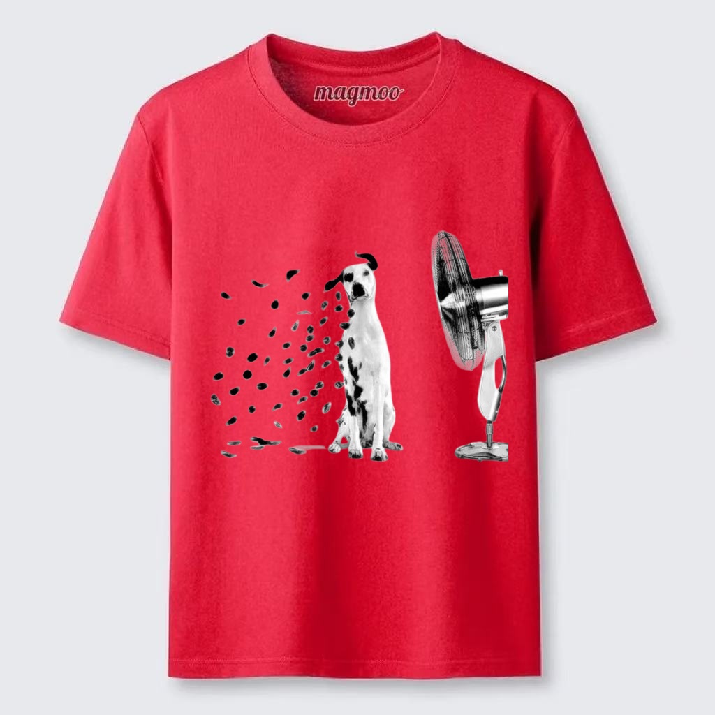 Magmoo Dalmatian Fan Blow T-shirt