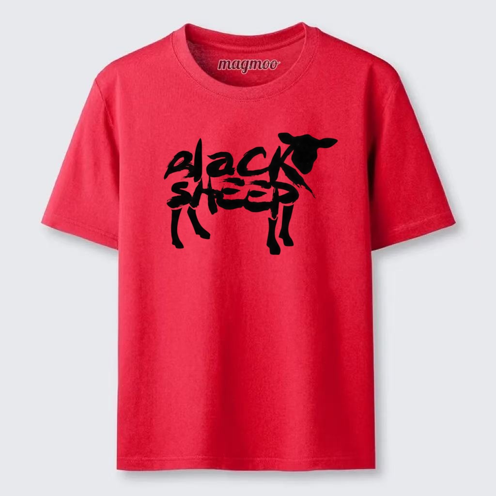 Magmoo Black Cat Claw Classic T-shirt