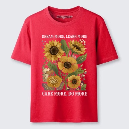 Magmoo Golden Blooms Classic T-shirt