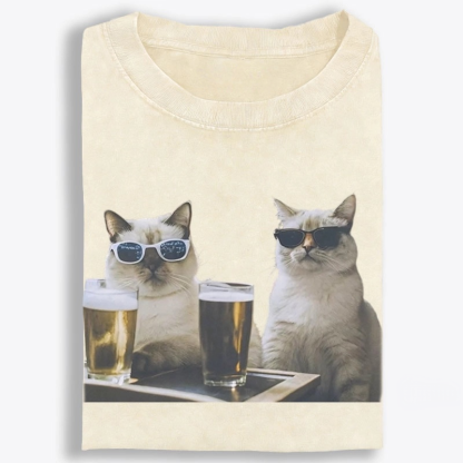 Cats at Bar with Beer Retro Washed T-Shirt