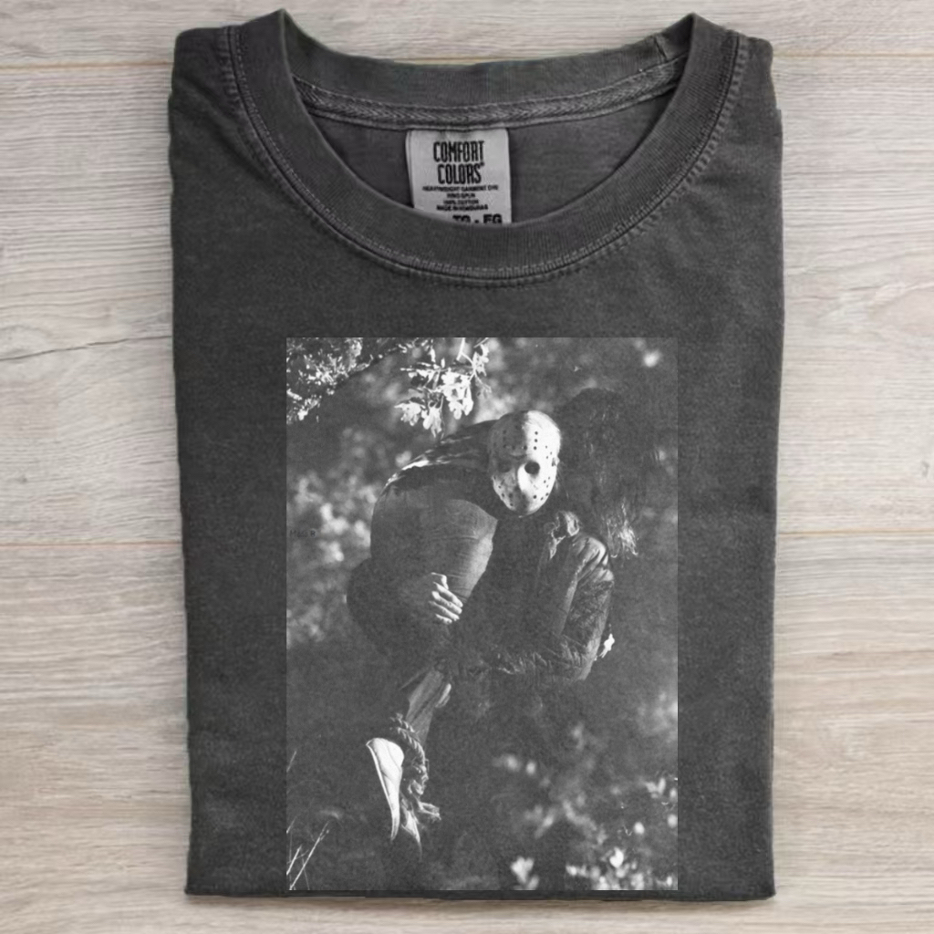 Vintage Halloween Graphic T-shirt-Magmoo