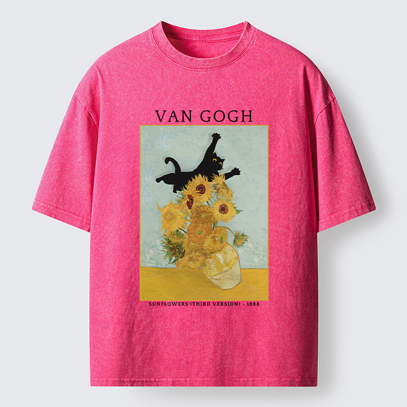 Magmoo Cat Attacks Vase Washed T-Shirt