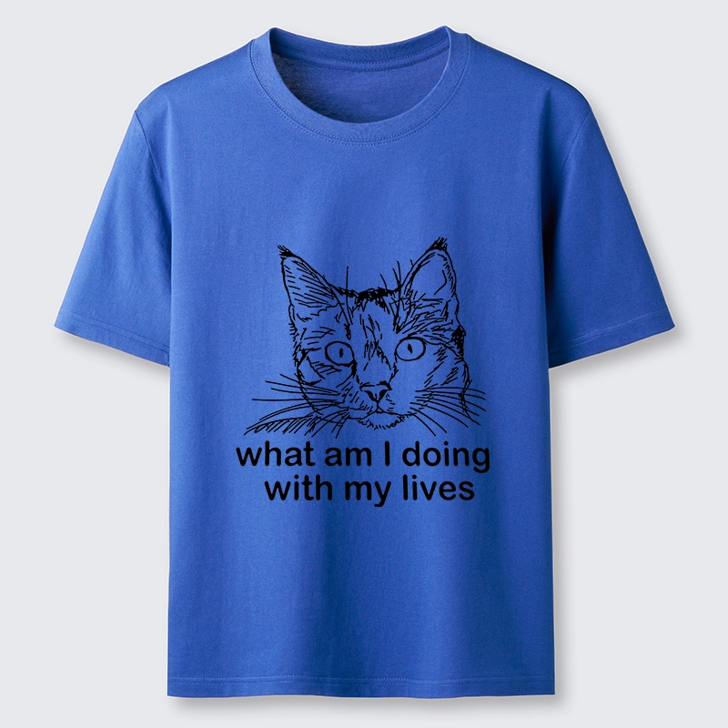 Magmoo Confused Cat Life Reflection Classic T-Shirt