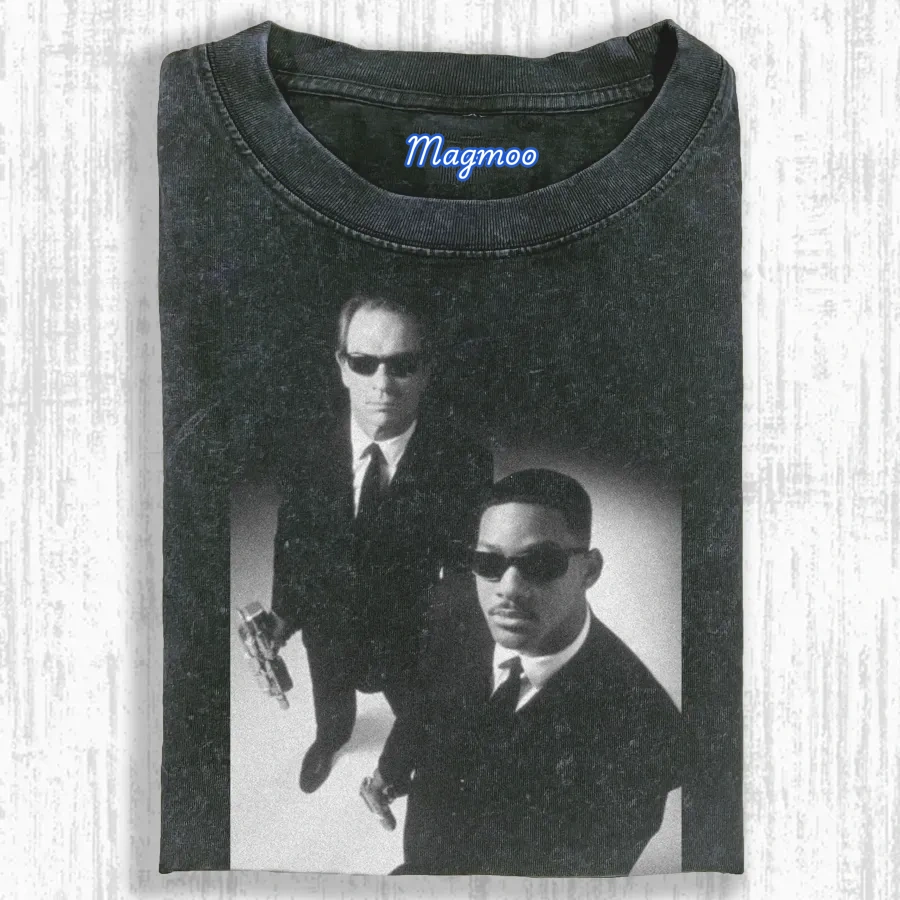 MEN IN BLACK  T-SHIRT-Magmoo