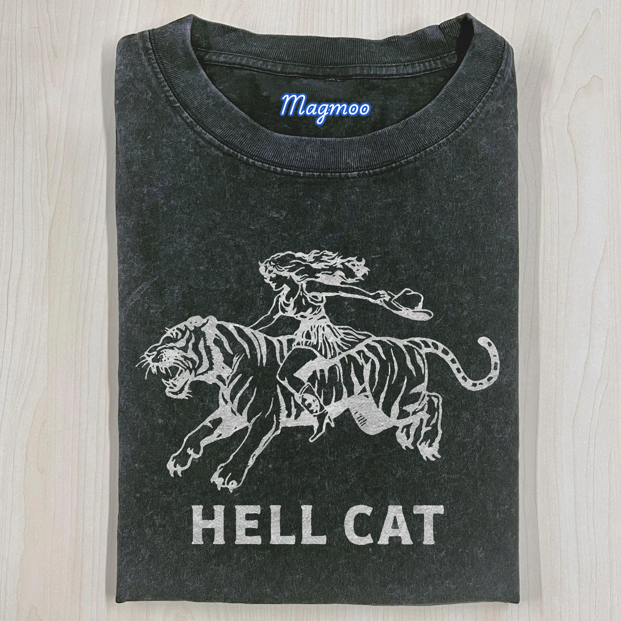 VINTAGE COWGIRL HELL CAT T-SHIRT-Magmoo
