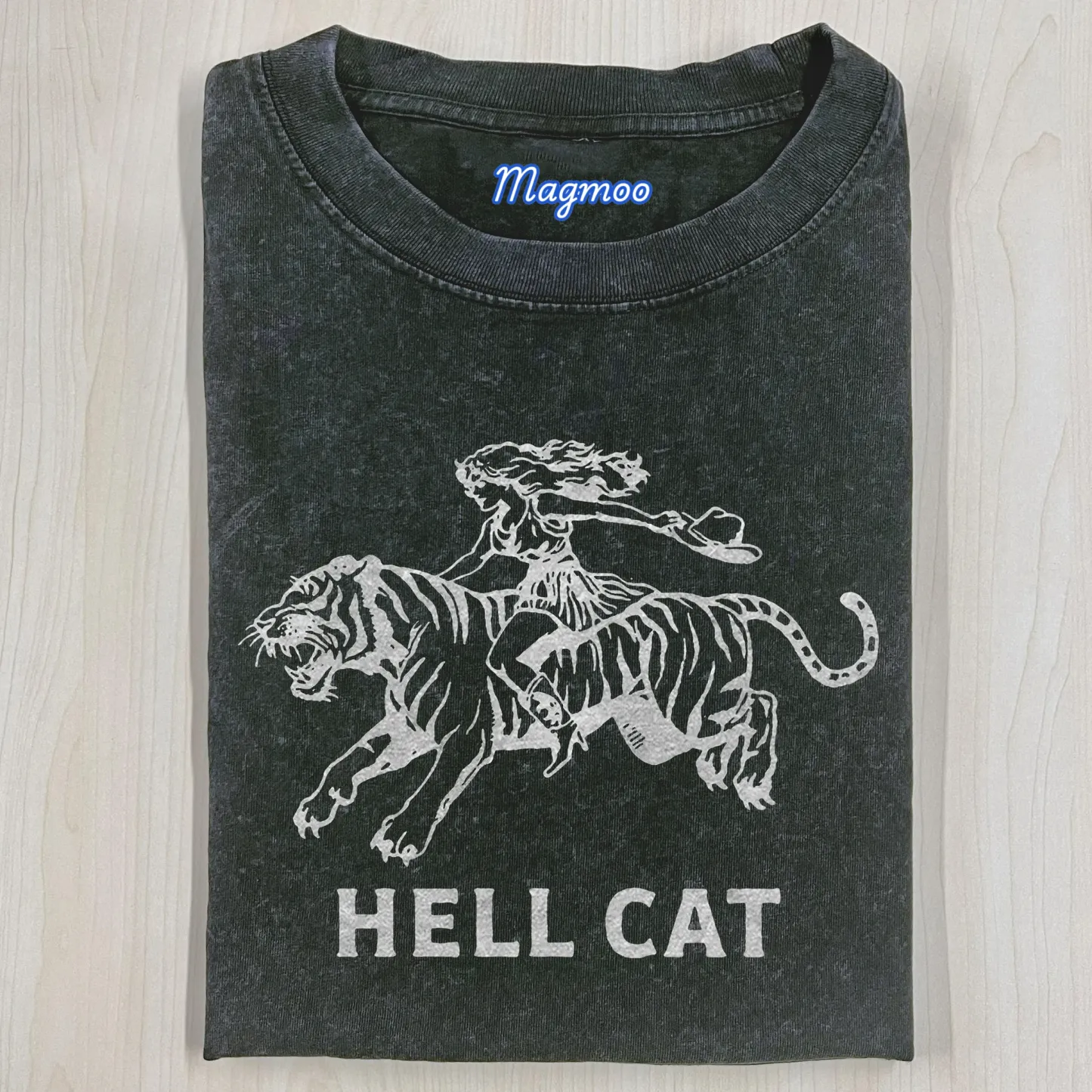 VINTAGE COWGIRL HELL CAT T-SHIRT-Magmoo
