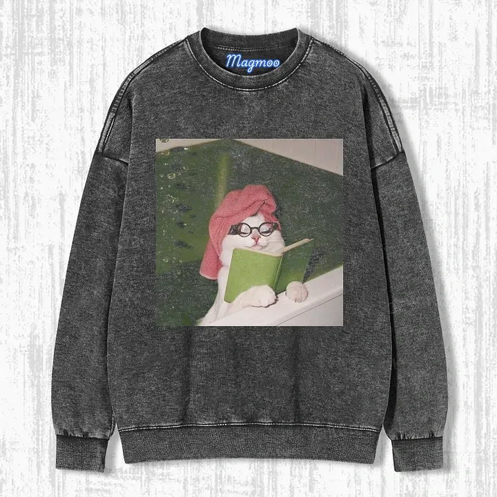 THE CAT WHO STUDIED HARD T-SHIRT-Magmoo
