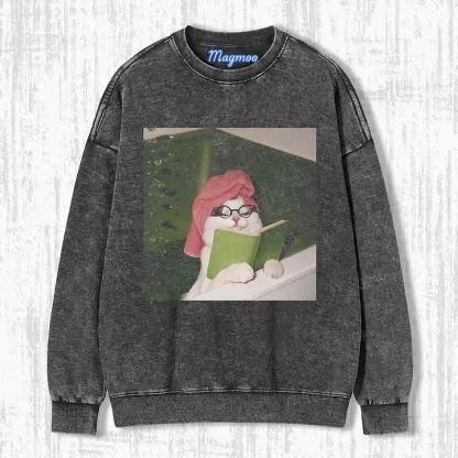 THE CAT WHO STUDIED HARD T-SHIRT-Magmoo