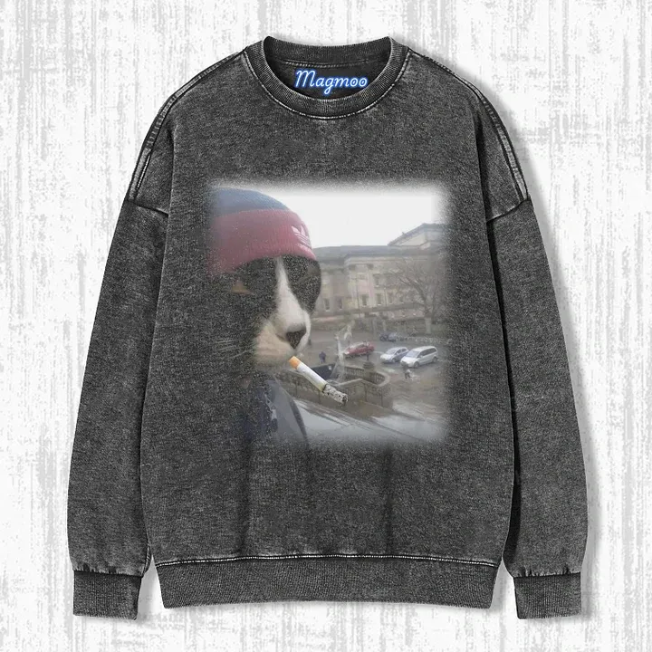 SMOKING CAT T-SHIRT-Magmoo