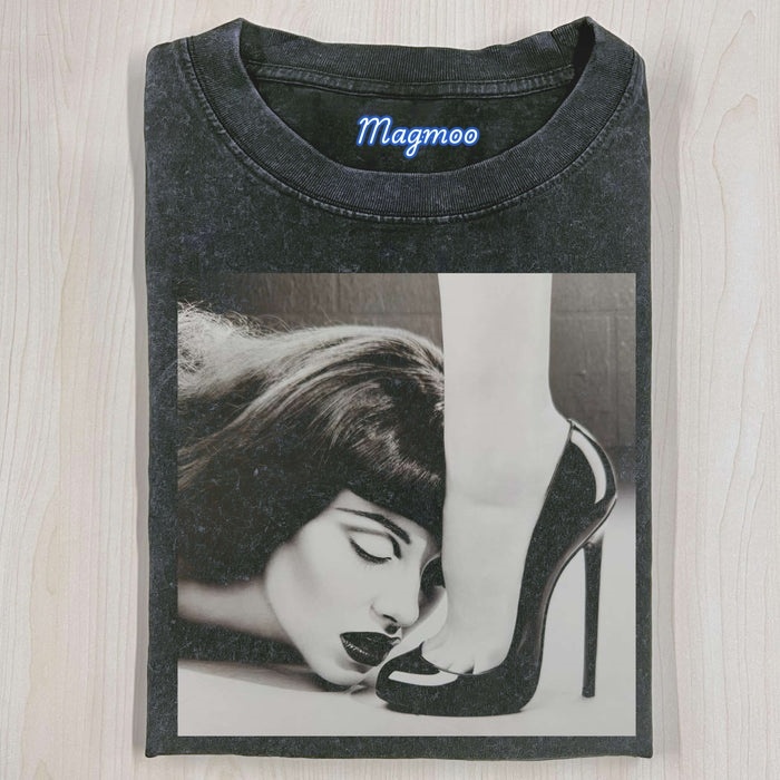 HIGH HEELS BEAUTY T-SHIRT-Magmoo