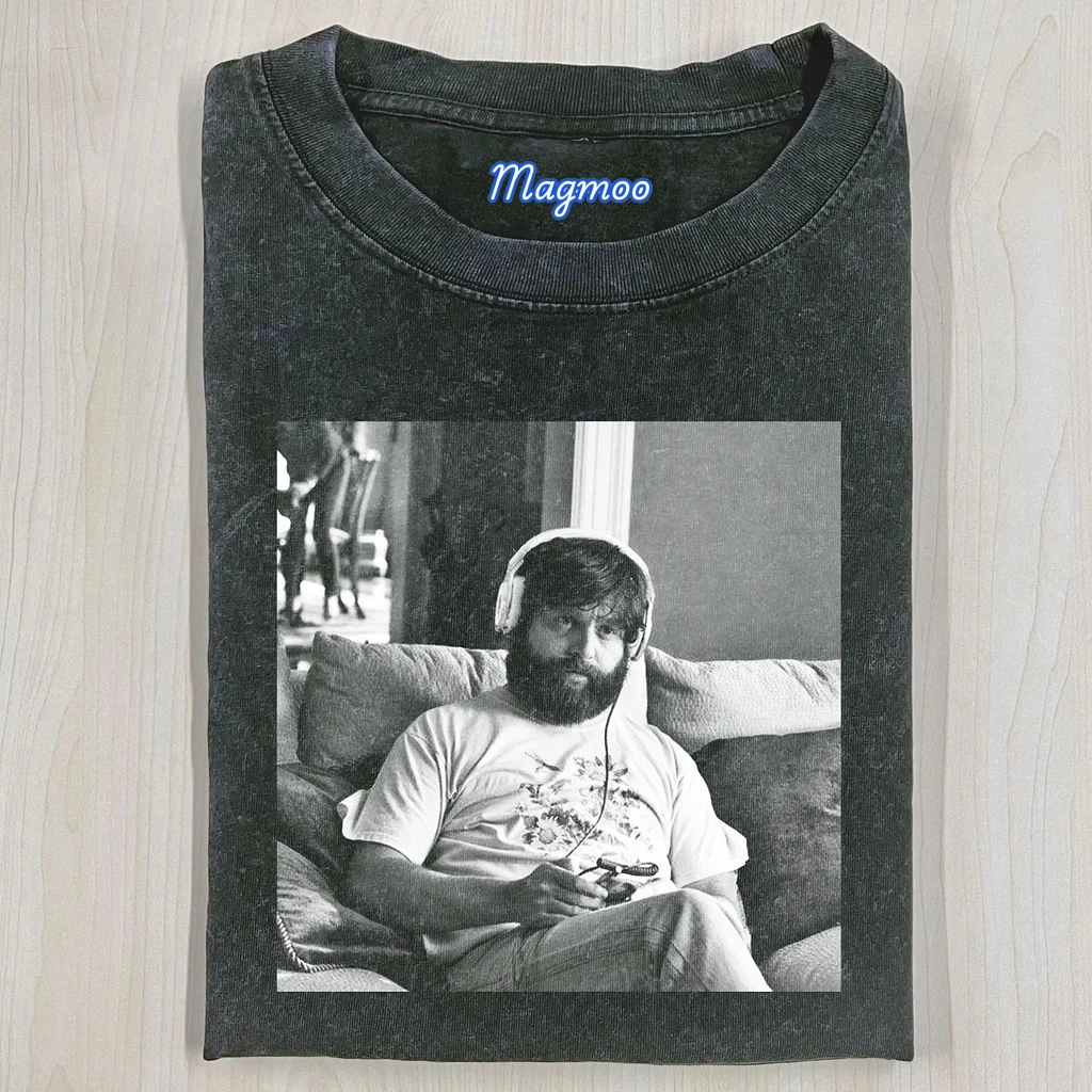 THE HANGOVER T-SHIRT-Magmoo