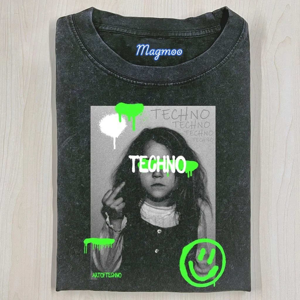 DEEP SMILE T-SHIRT