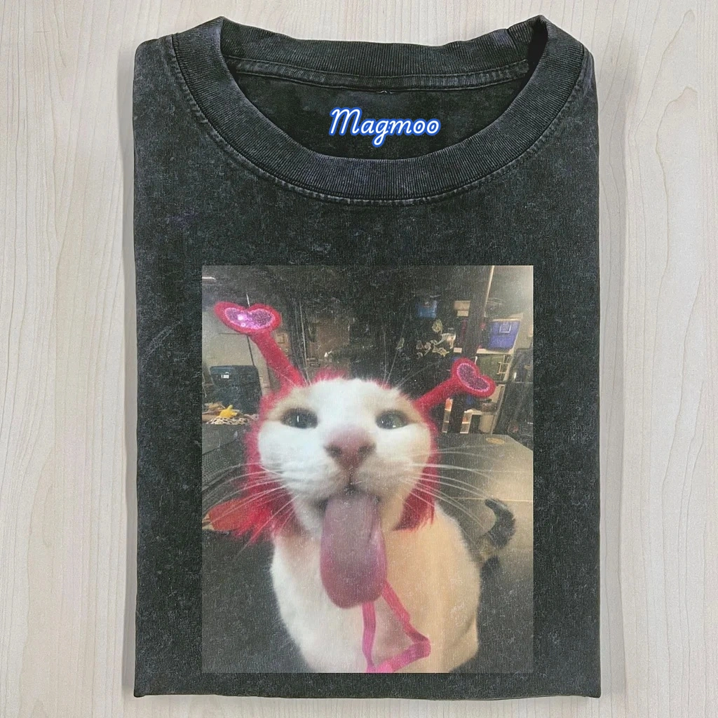 WACKY CAT T-SHIRT-Magmoo