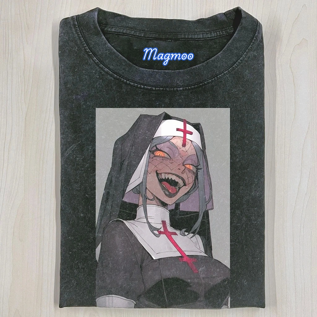 NUNS T-SHIRT