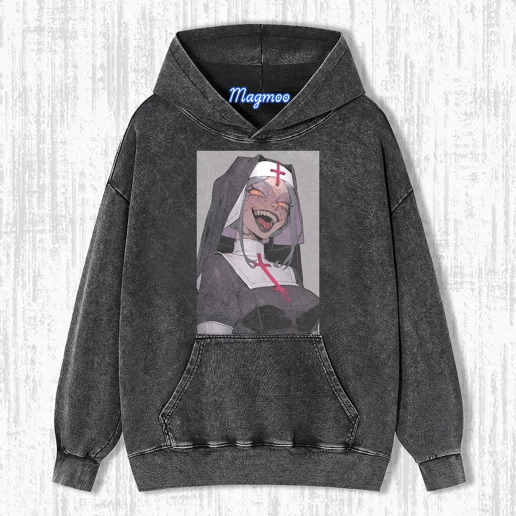 NUNS T-SHIRT