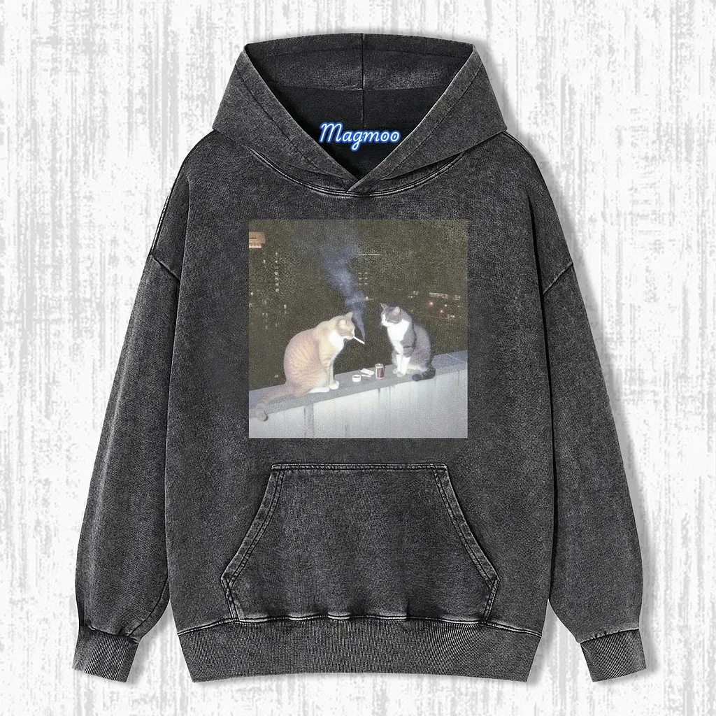 SMOKING CAT T-SHIRT-Magmoo