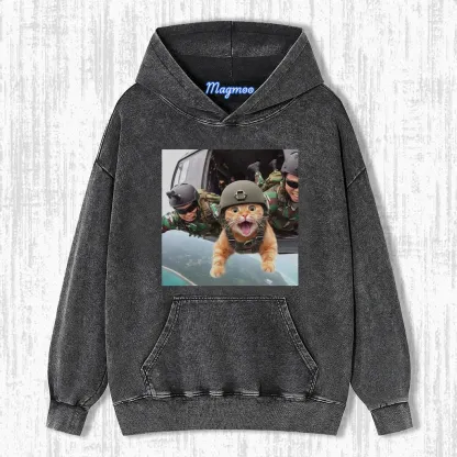 SKYDRIVING CAT T-SHIRT-Magmoo