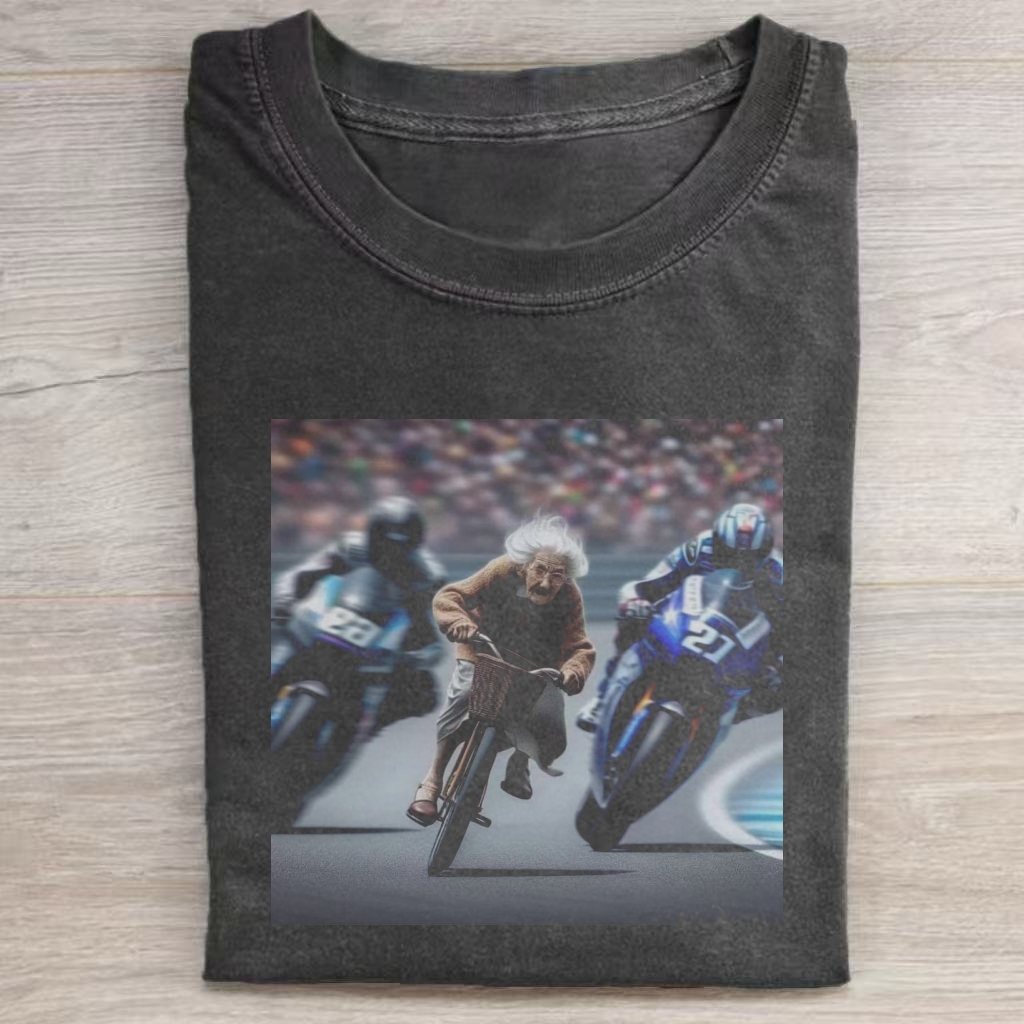 Magmoo Granny Racer T-shirt