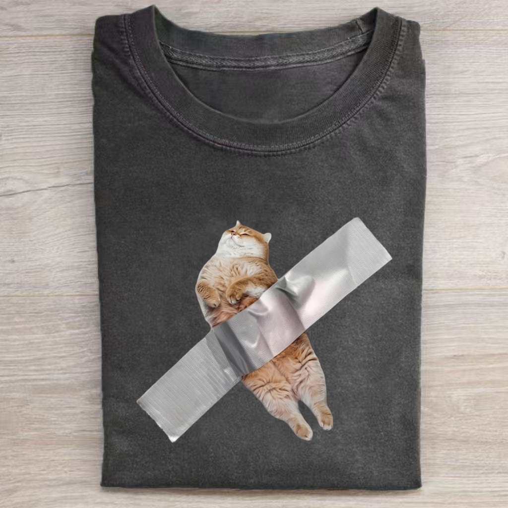 Magmoo Stuck Chubby Cat T-shirt
