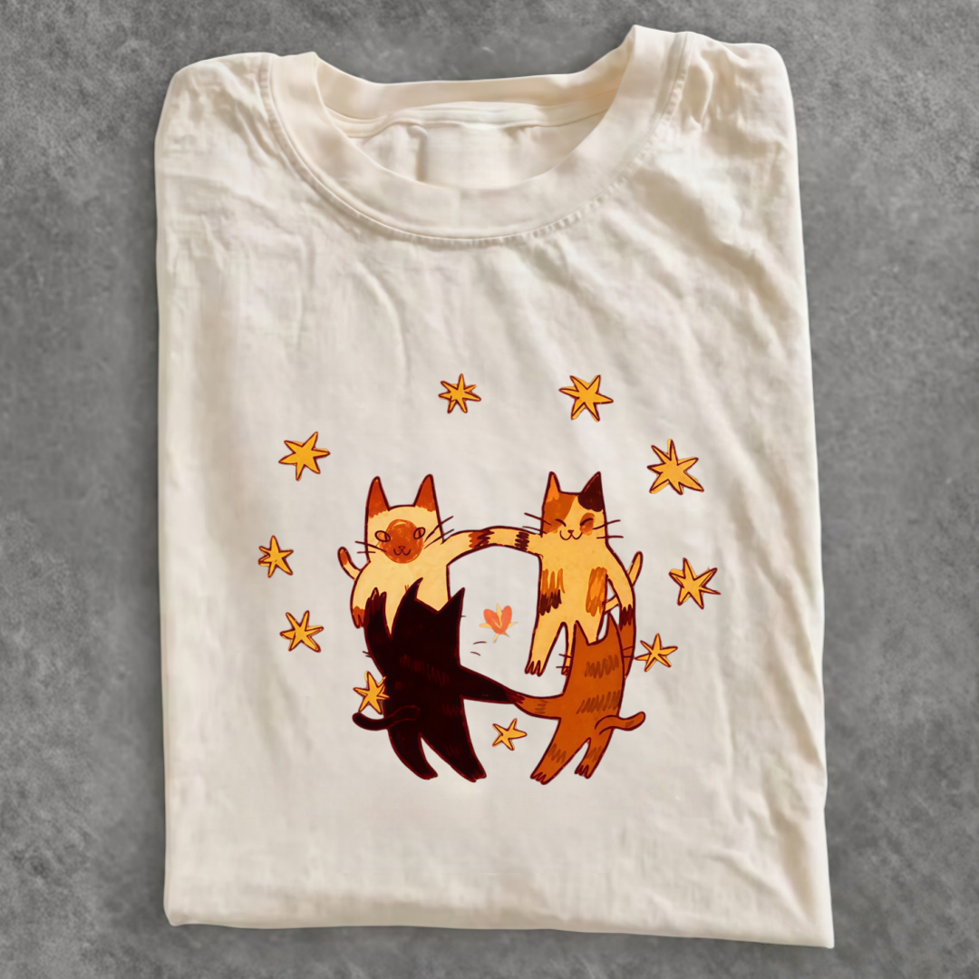 Magmoo Cute Dancing Cats T-shirt