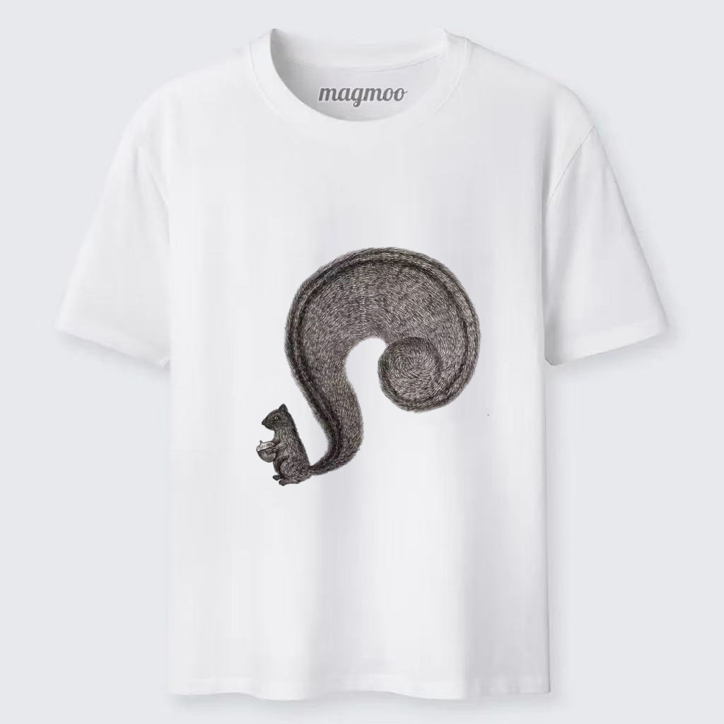 Magmoo Giant Tail Squirrel T-shirt