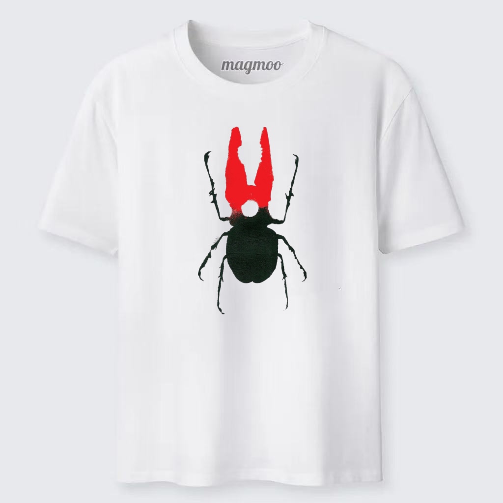 Magmoo Red Horn Beetle Classic T-shirt