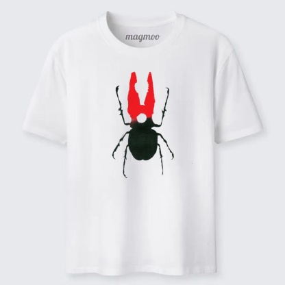 Magmoo Red Horn Beetle Classic T-shirt
