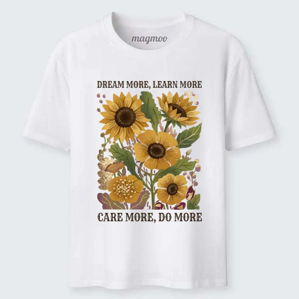 Magmoo Golden Blooms Classic T-shirt