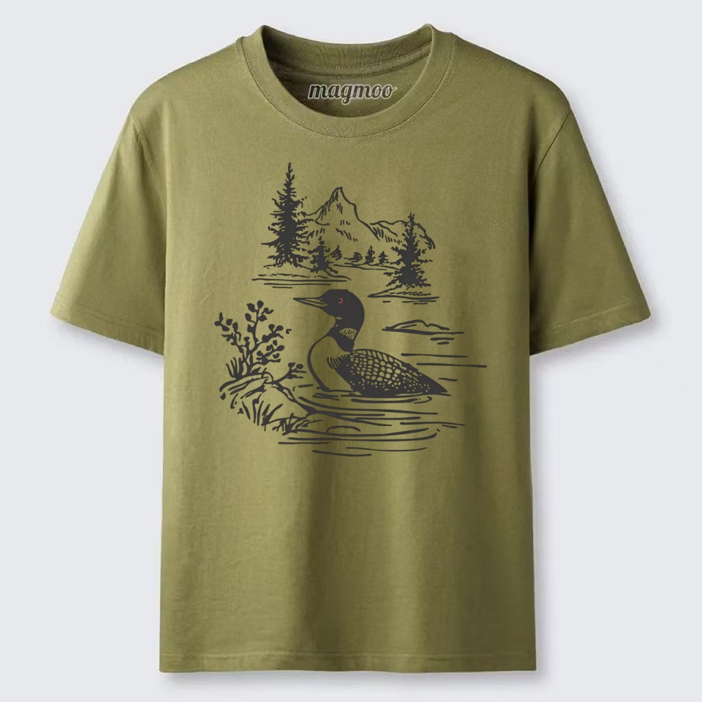 Magmoo Loon Bird Watching Graphic Classic T-shirt