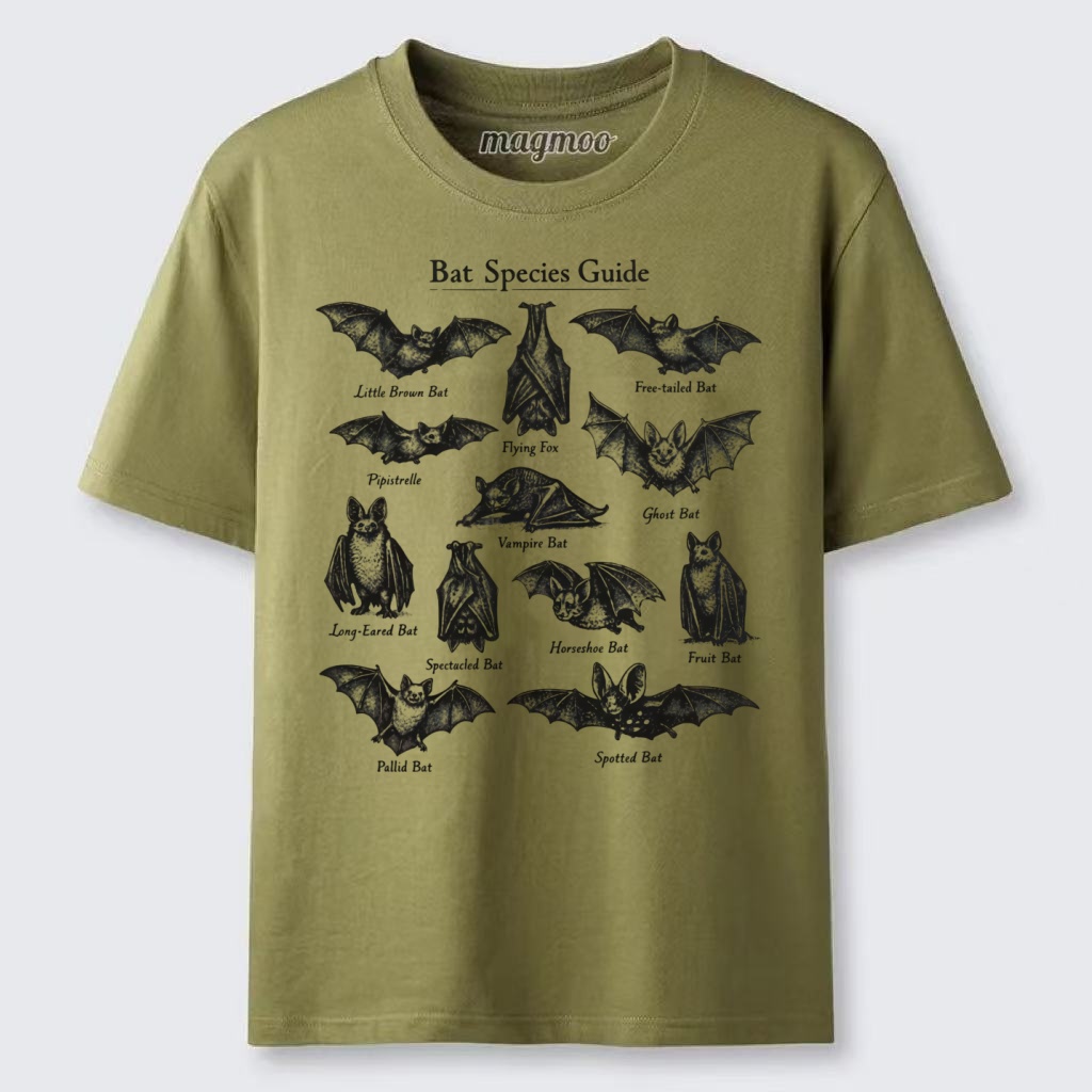 Magmoo Vintage Bat Classic T-shirt