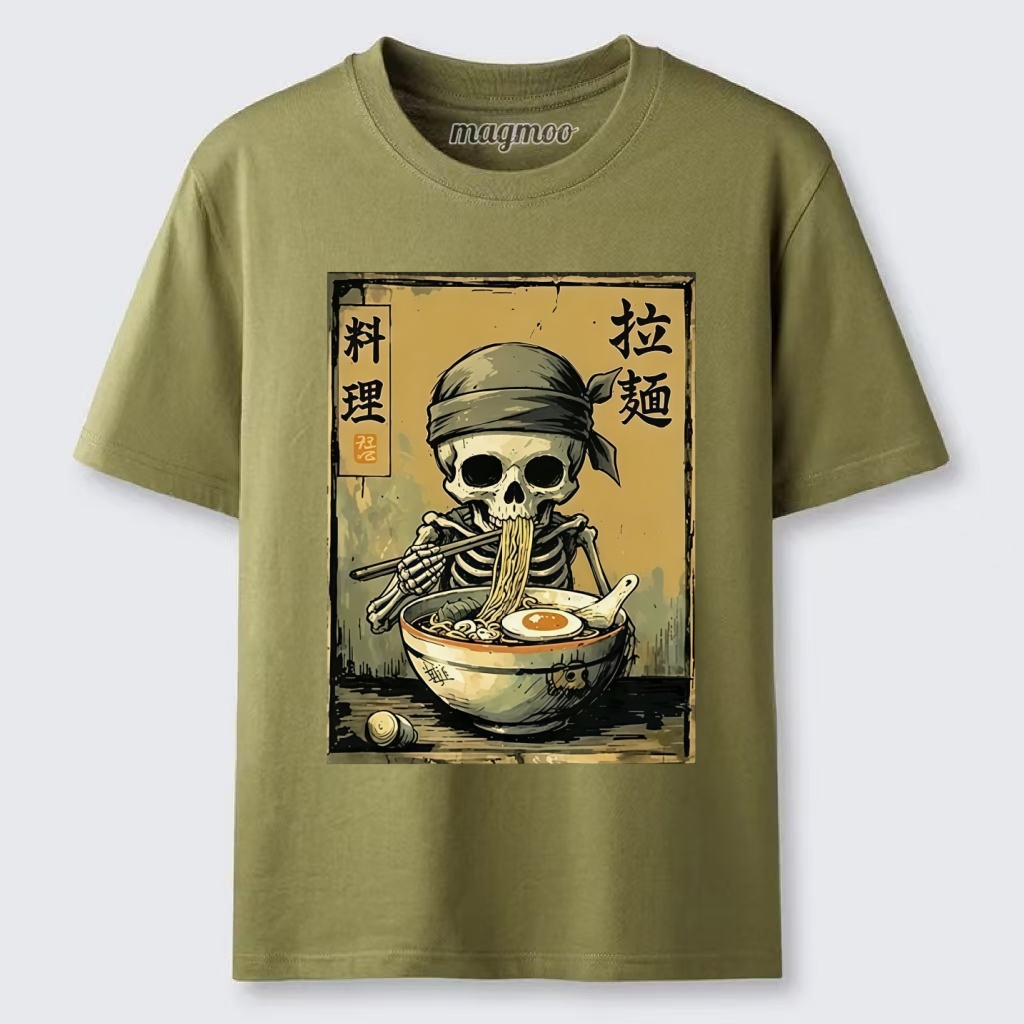 Magmoo Funny Skeleton Ramen Classic T-shirt