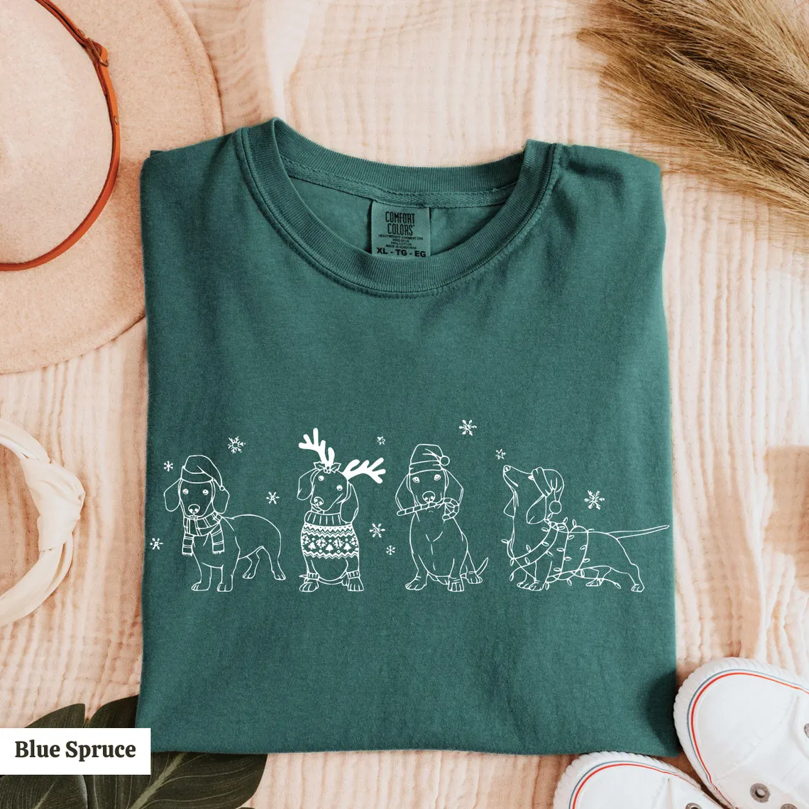 Comfort Color Dachshund Christmas T-shirt