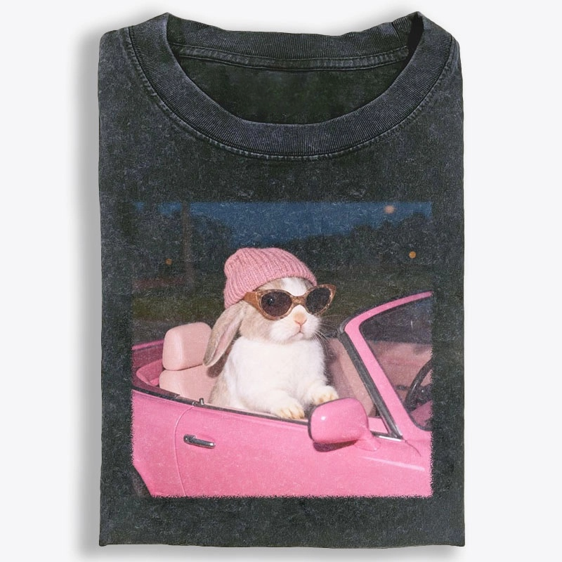 Fashion Bunny Cruising In Pink Car Retro Washed T-Shirt