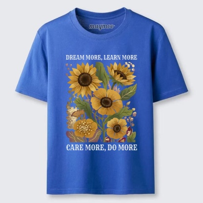 Magmoo Golden Blooms Classic T-shirt