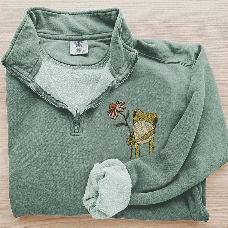 Flower Frog Embroidered Zip Sweatshirt-Magmoo