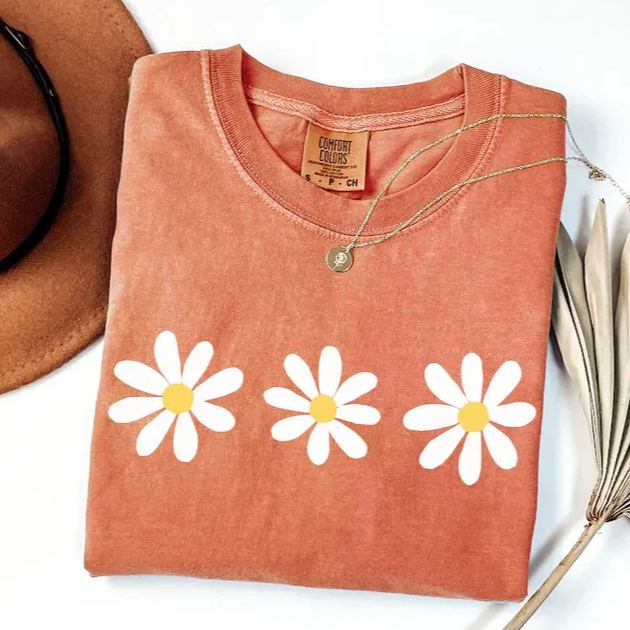 Comfort Colors Daisy T-Shirt