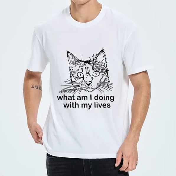 Magmoo Confused Cat Life Reflection Classic T-Shirt