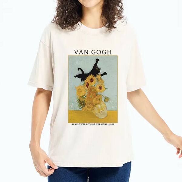Magmoo Cat Attacks Vase Washed T-Shirt
