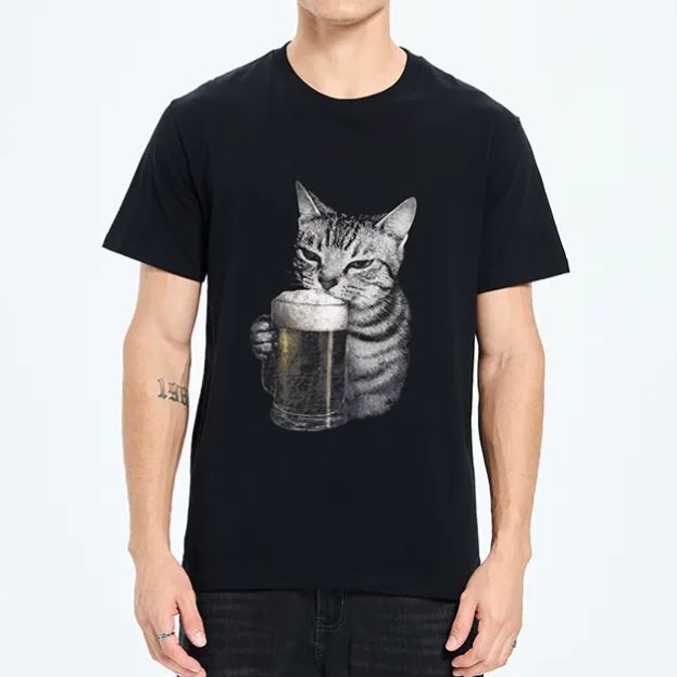 Magmoo Cheers With The Cat Classic T-Shirt