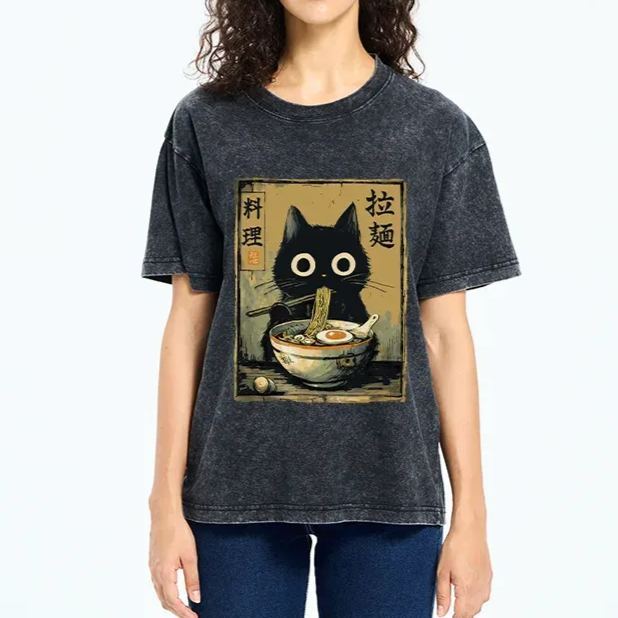 Magmoo Cute Black Cat Eating Ramen Japan Washed T-Shirt