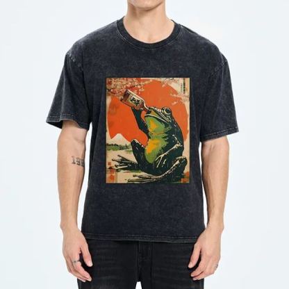 Magmoo Frog Drinking Beer Washed T-Shirt