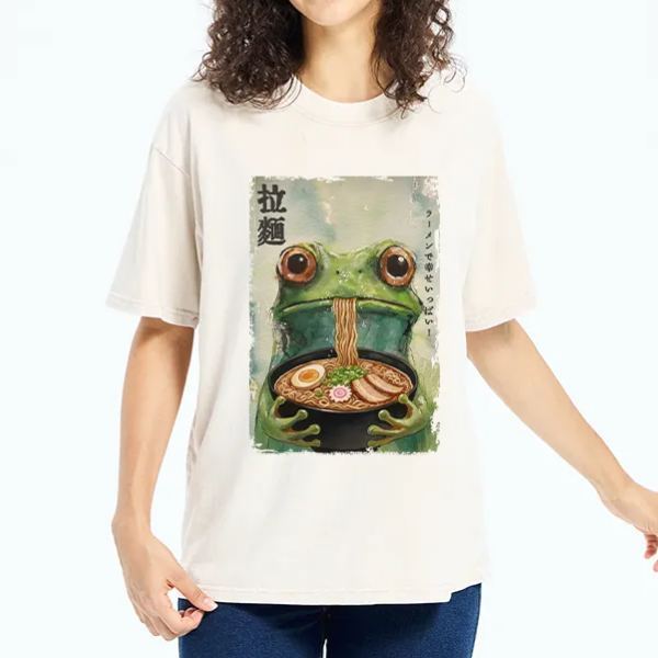 Magmoo Spacey Frog Eating Ramen Washed T-Shirt