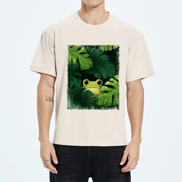Magmoo Frog Hiding In Green Leaves Washed T-Shirt