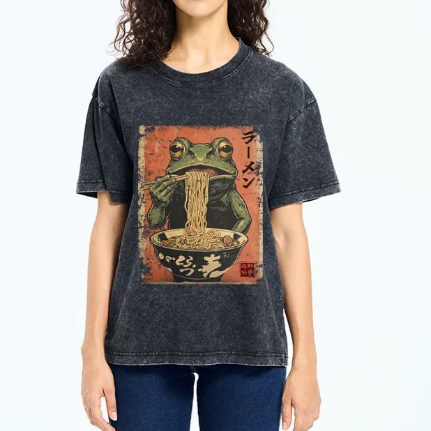 Magmoo The Ramen Frog Poster Washed T-Shirt