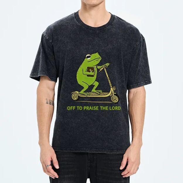 Magmoo Frog Went To Praise God Washed T-Shirt