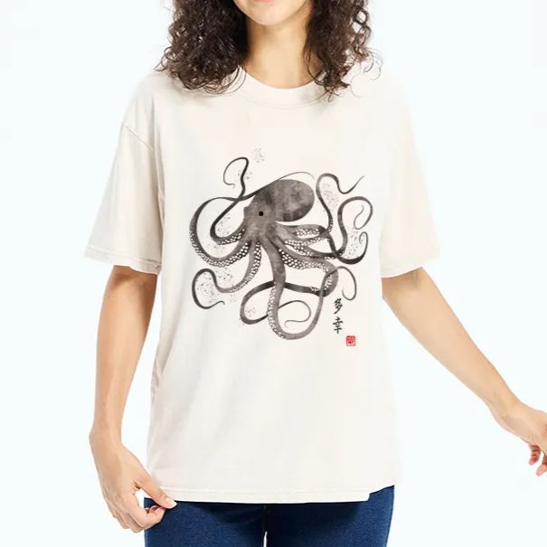 Magmoo Octopus Japanese Calligraphy Washed T-Shirt