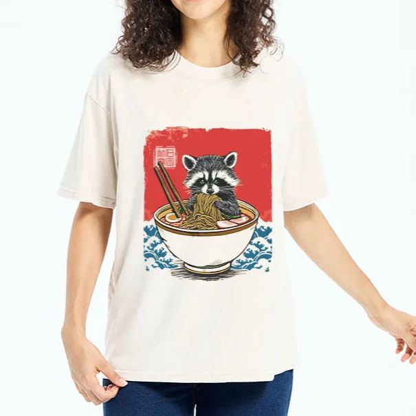 Magmoo Ramen Lover Raccoon Washed T-Shirt