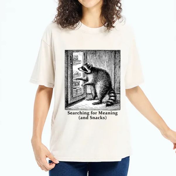 Magmoo Raccoon Searching For Items Washed T-Shirt