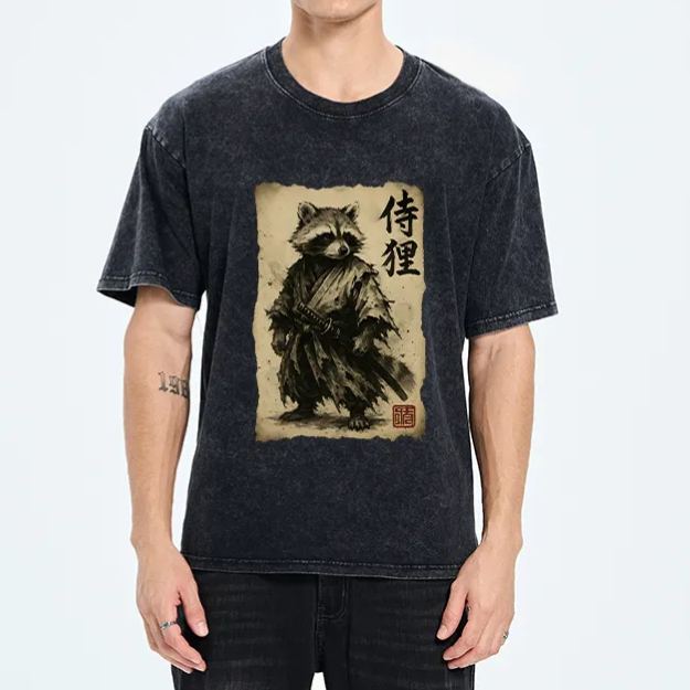 Magmoo Retro Raccoon Samurai Washed T-Shirt
