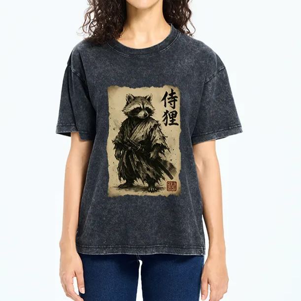 Magmoo Retro Raccoon Samurai Washed T-Shirt